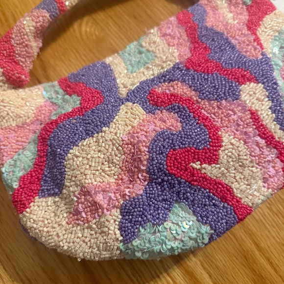 Viral Beaded Bag - Picture 3 of 6